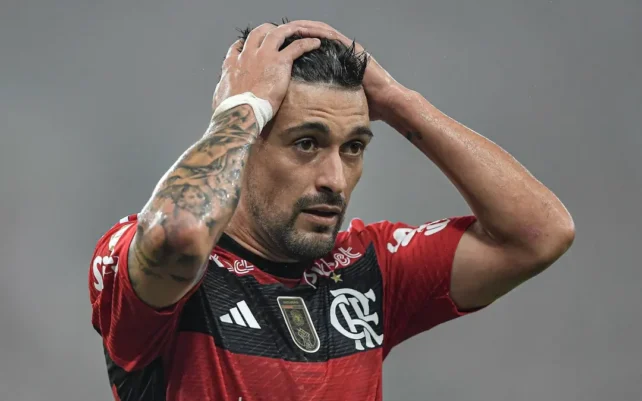 O Flamengo enfrentará o Fluminense nesta quinta-feira, às 20h, no Maracanã, pela 30ª rodada do Campeonato Brasileiro, com três baixas importantes