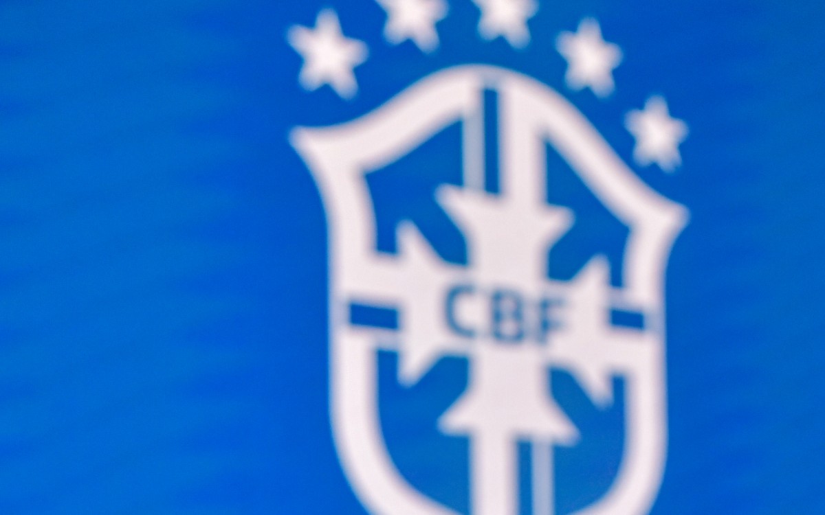 CBF toma atitude após erro de arbitragem em jogo do Palmeiras no Brasileirão