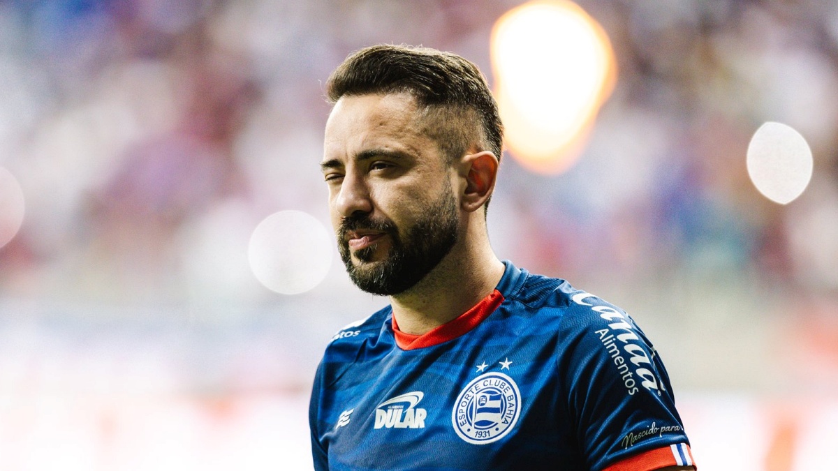 Everton Ribeiro, ídolo do Flamengo, revela luta contra câncer