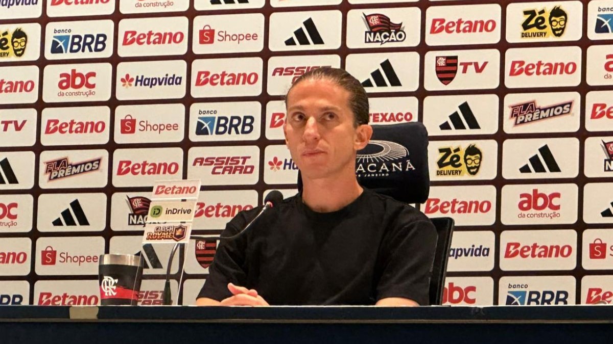 “Se tem alguém que não pode reclamar de arbitragem é...”