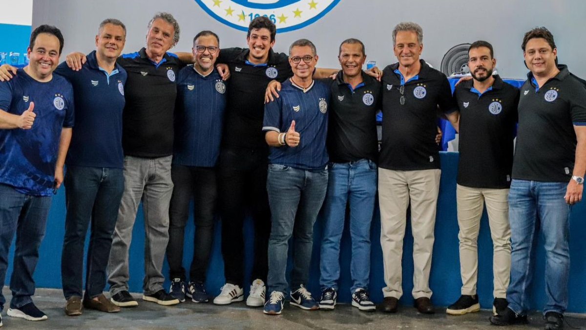 Ex-presidente do Flamengo assume SAF do Confiança