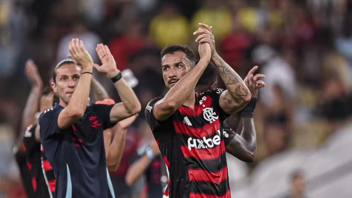 Danilo faz previsão após se aposentar como jogador do Flamengo