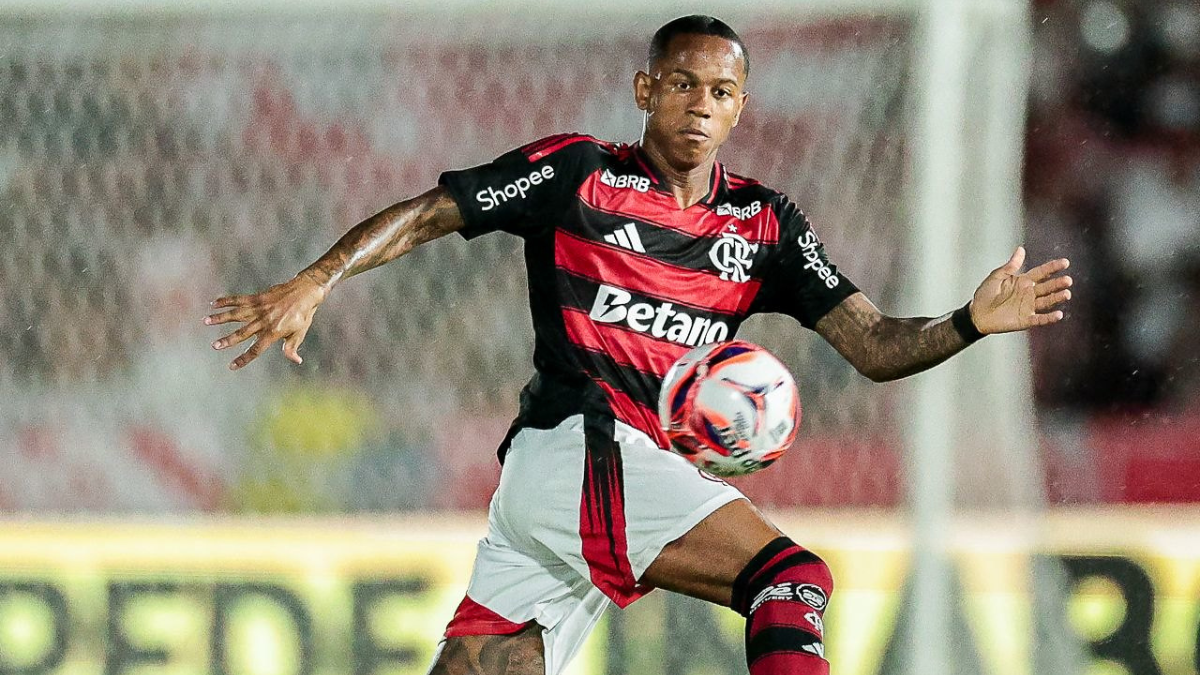 Wallace Yan deve viajar hoje para assinar com o Bragantino