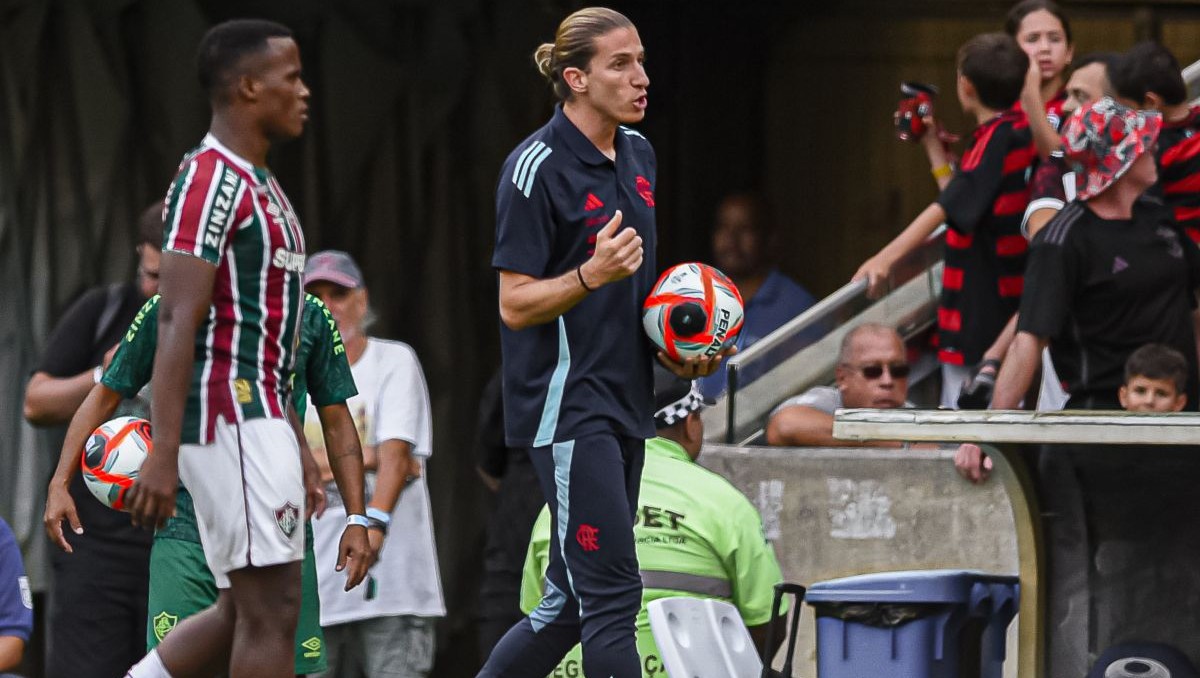 Palmeiras faz oferta milionária para Arias, alvo do Flamengo