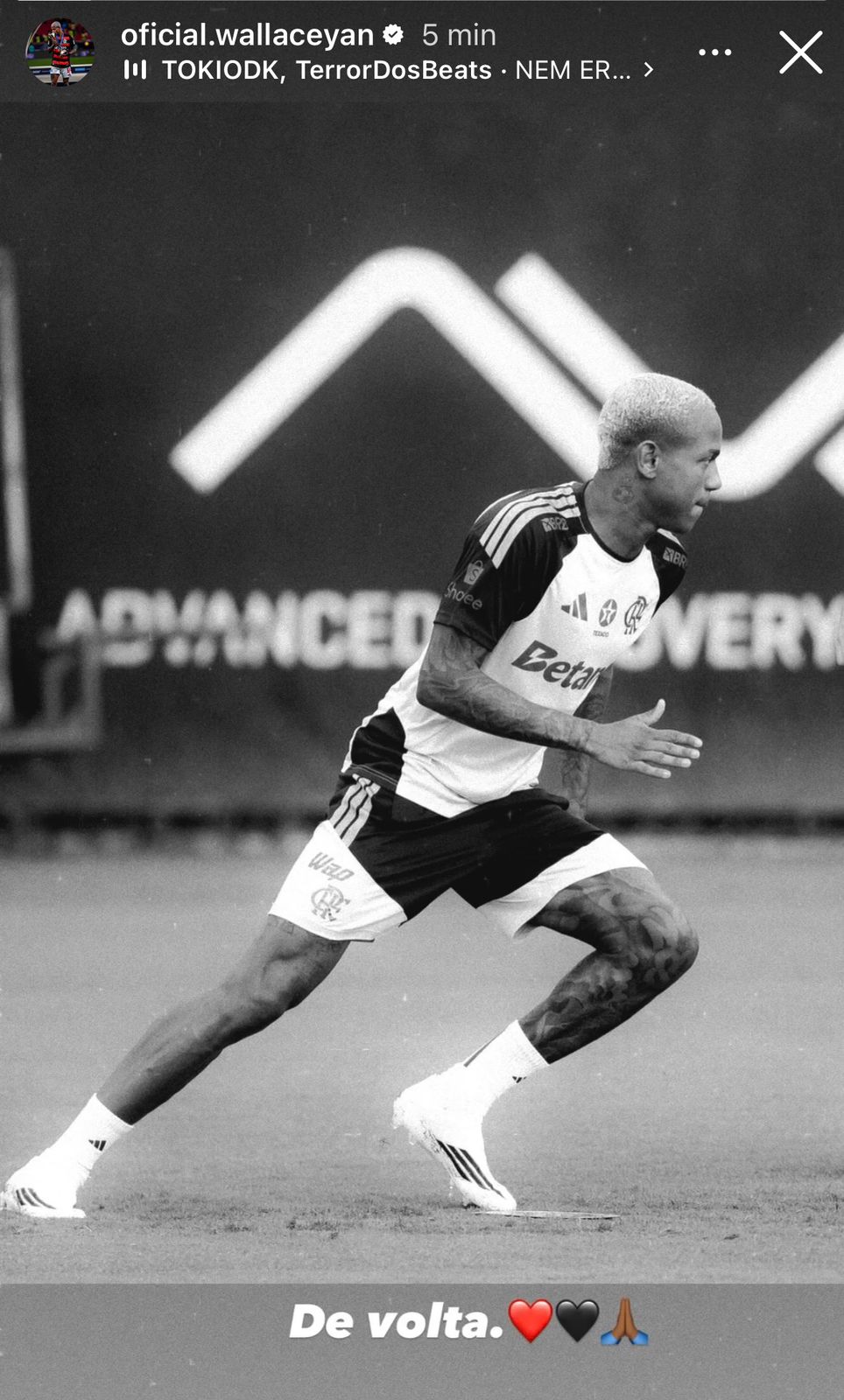 Wallace Yan se pronuncia após ficar fora dos últimos jogos do Flamengo