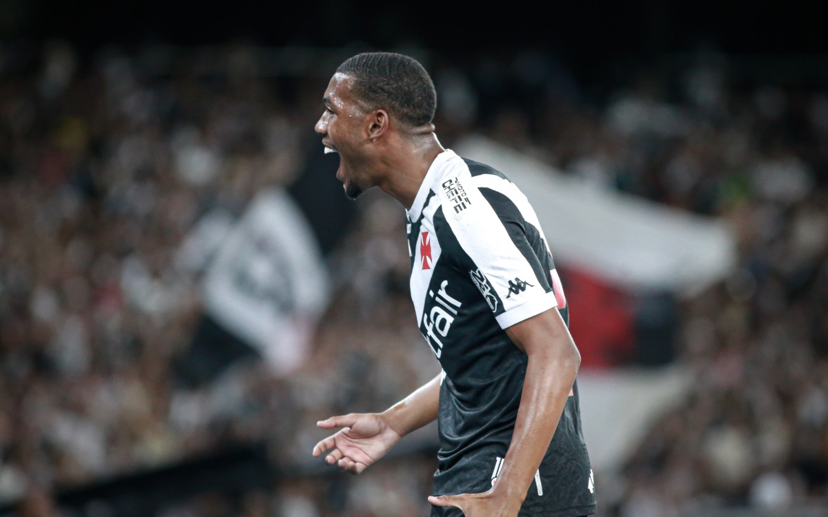 Cria do Vasco, Rayan se rende a ídolo do Flamengo