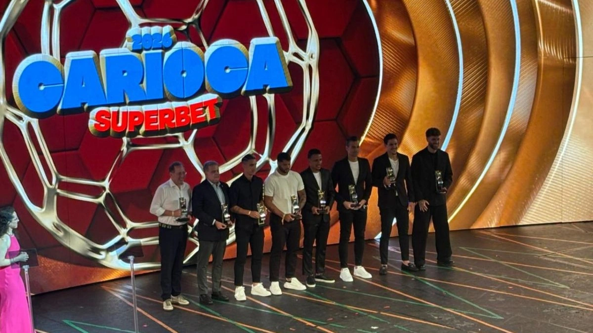 Flamengo tem apenas 2 jogadores na Seleção do Carioca