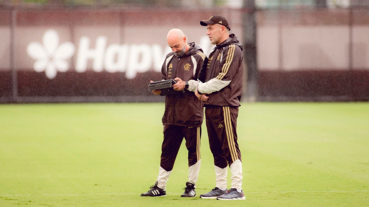 Leonardo Jardim marca treino para Flamengo em dia de jogo