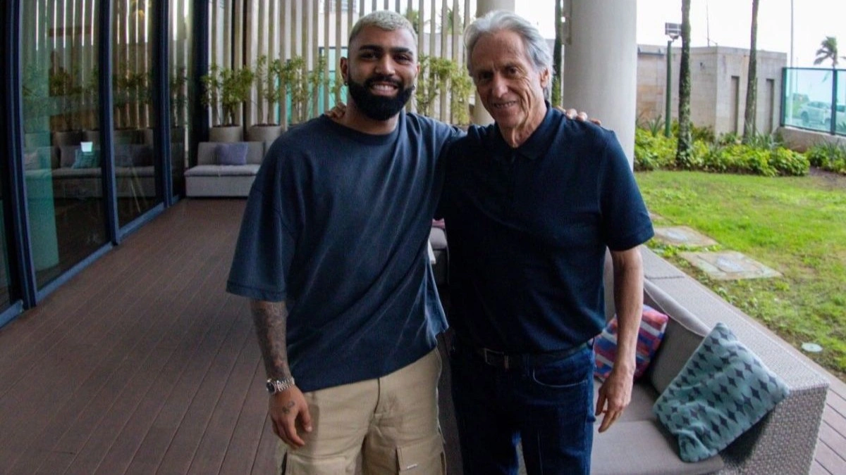 Gabigol publica foto com Jorge Jesus e se declara ao Flamengo