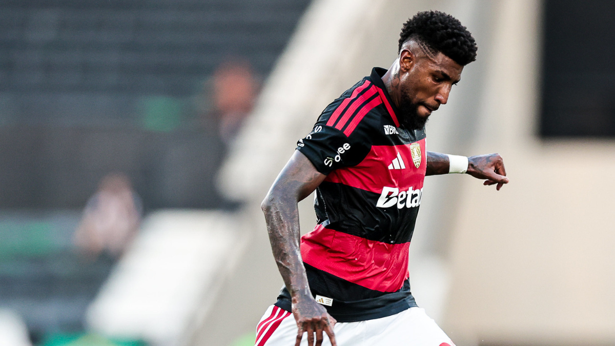 Time da Premier League faz proposta para contratar Emerson Royal, do Flamengo