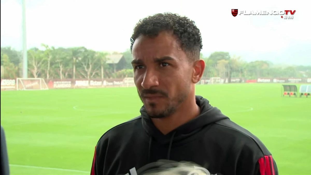 Danilo abre o jogo sobre renovação com o Flamengo