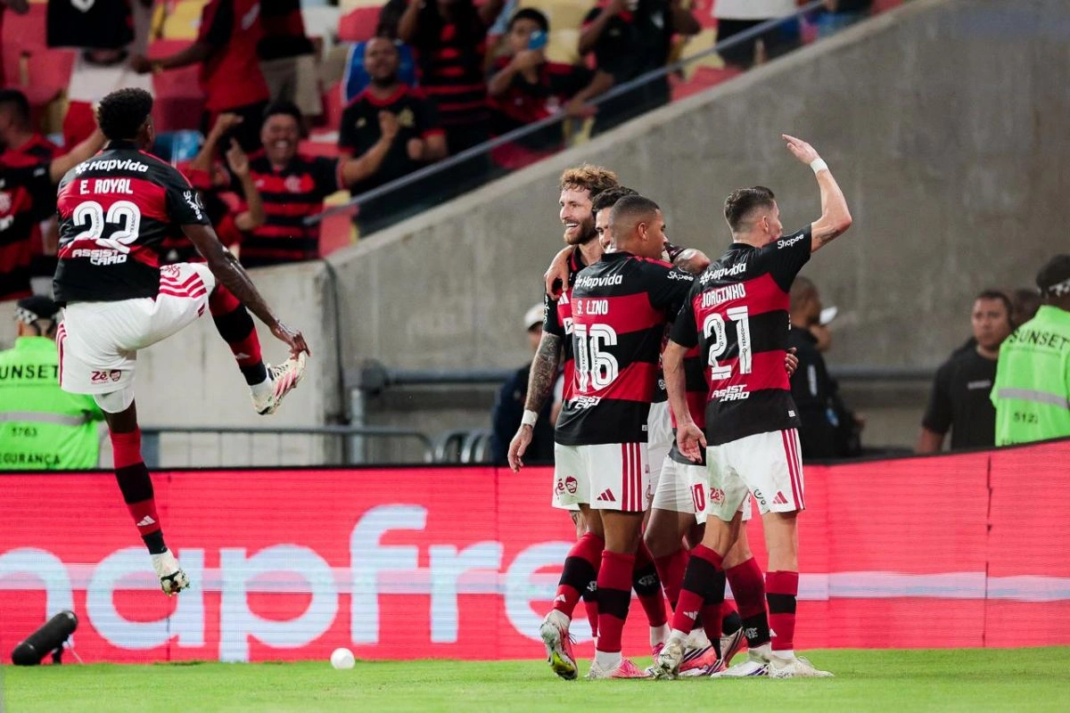 PARTIU, QUARTAS! Flamengo vence Cruzeiro e está classificado na Libertadores