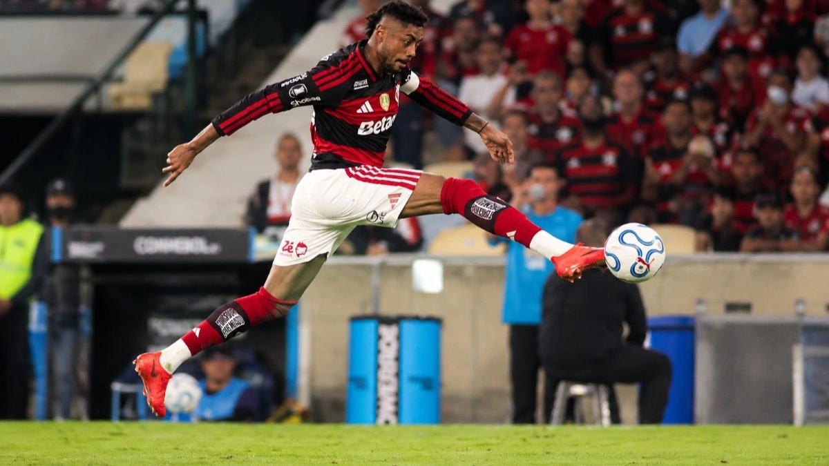 Bruno Henrique 600 jogos! Ídolo do Flamengo celebra marca
