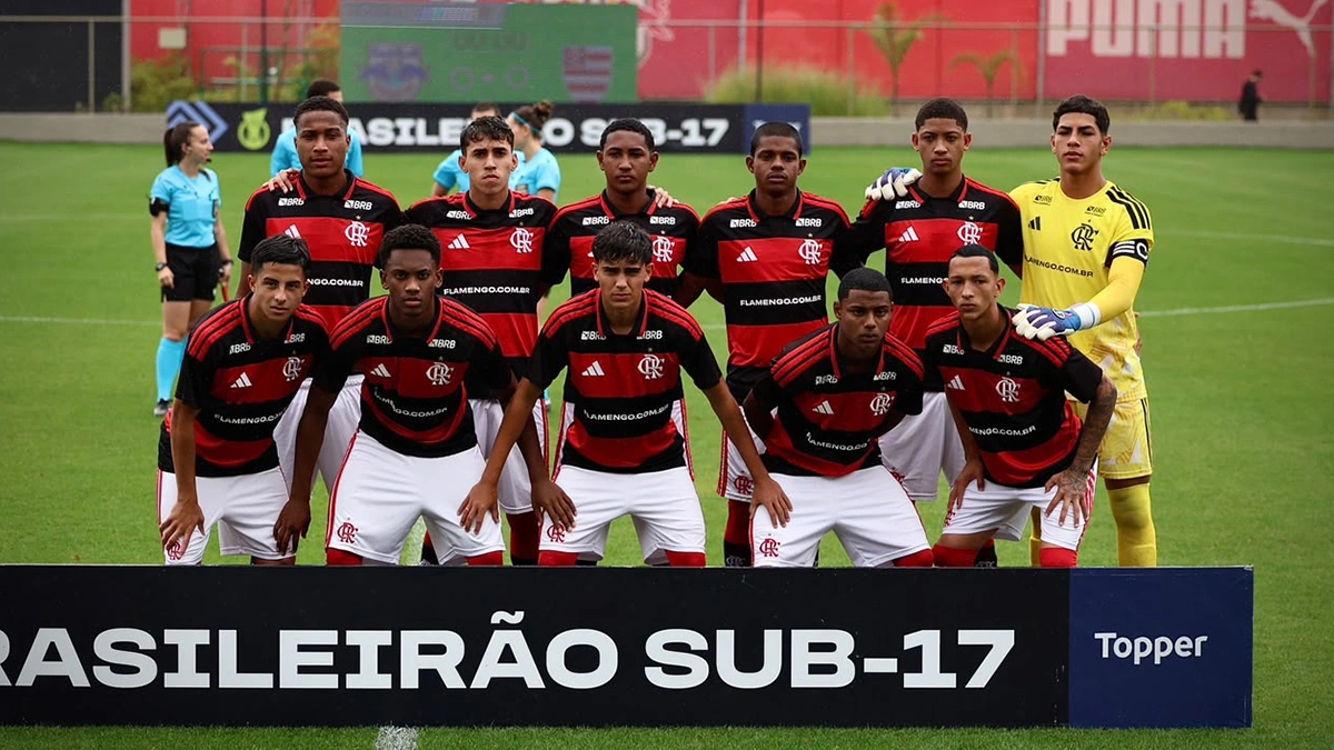 Flamengo enfrenta o América-MG buscando vaga nas quartas do Brasileirão Sub-17