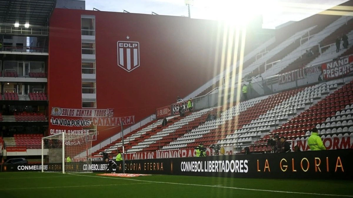 Flamengo faz acordo com Estudiantes sobre estádio