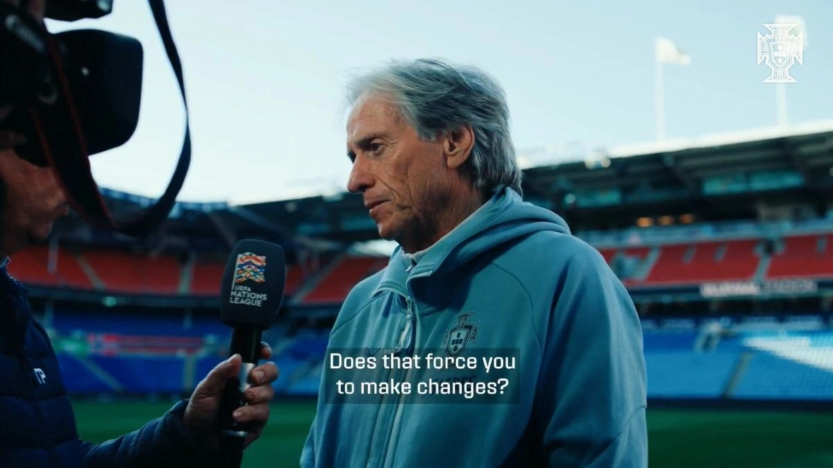 Jorge Jesus manda recado para o Flamengo e vence por Portugal
