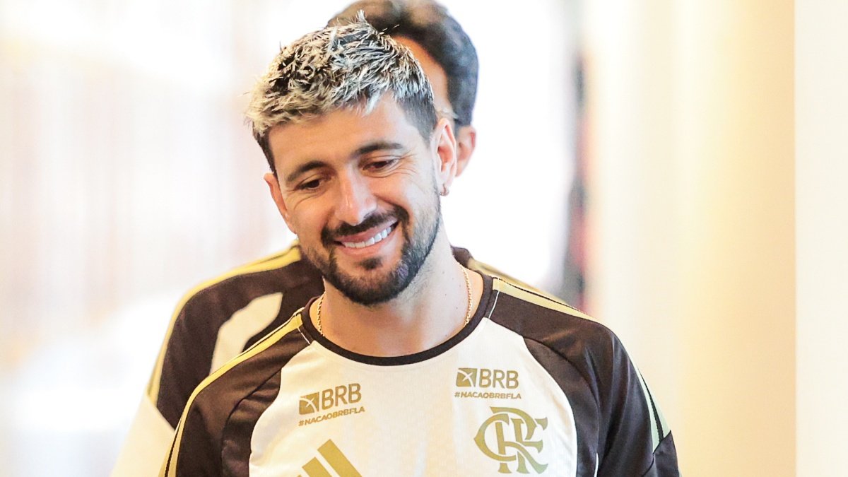 Arrascaetaa vai atuar em jogo do Flamengo x Estudiantes? Veja!