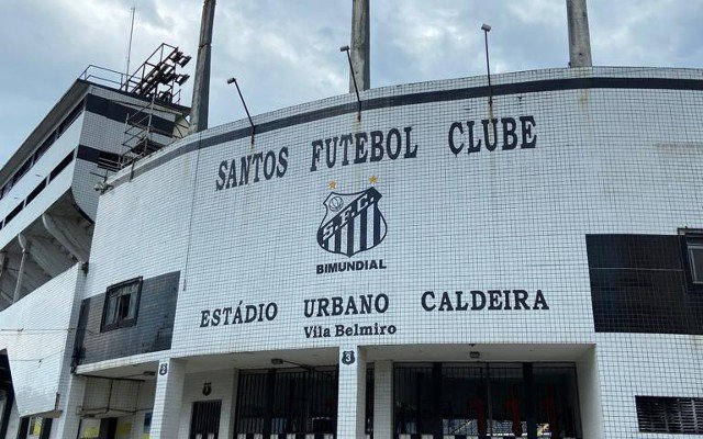 Flamengo divulga venda de ingressos para jogo contra o Santos, pelo Brasileirão