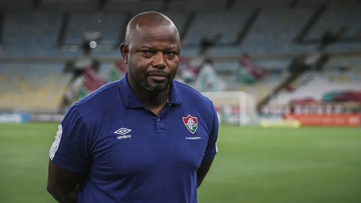Fluminense terá time misto contra o Flamengo no Brasileirão