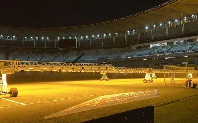 Gramado do Maracanã passa por reparos após eliminação do Vasco