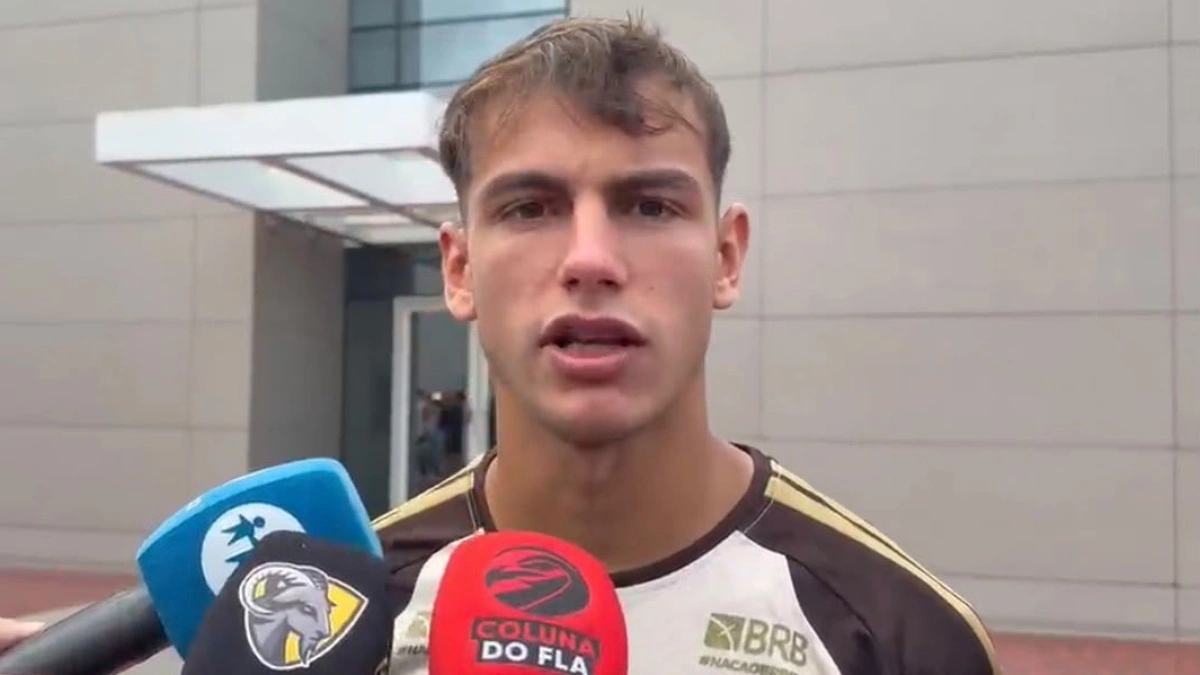 Joaquín Freitas corta contato com Colidio, jogador do Vasco; veja