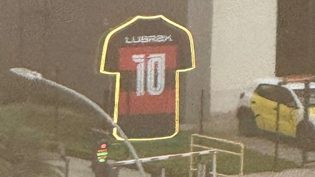 Lubrax estampa marca em camisa do Flamengo; veja foto