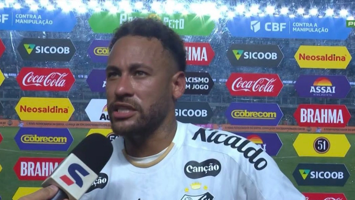 Neymar exalta qualidade do jogo e coloca Santos no mesmo nível do Flamengo no Brasil