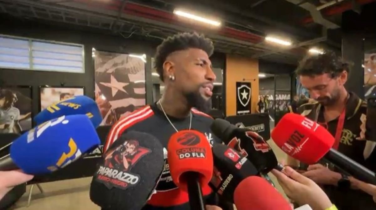 Royal admite surpresa com postura do Vasco e exalta o Flamengo