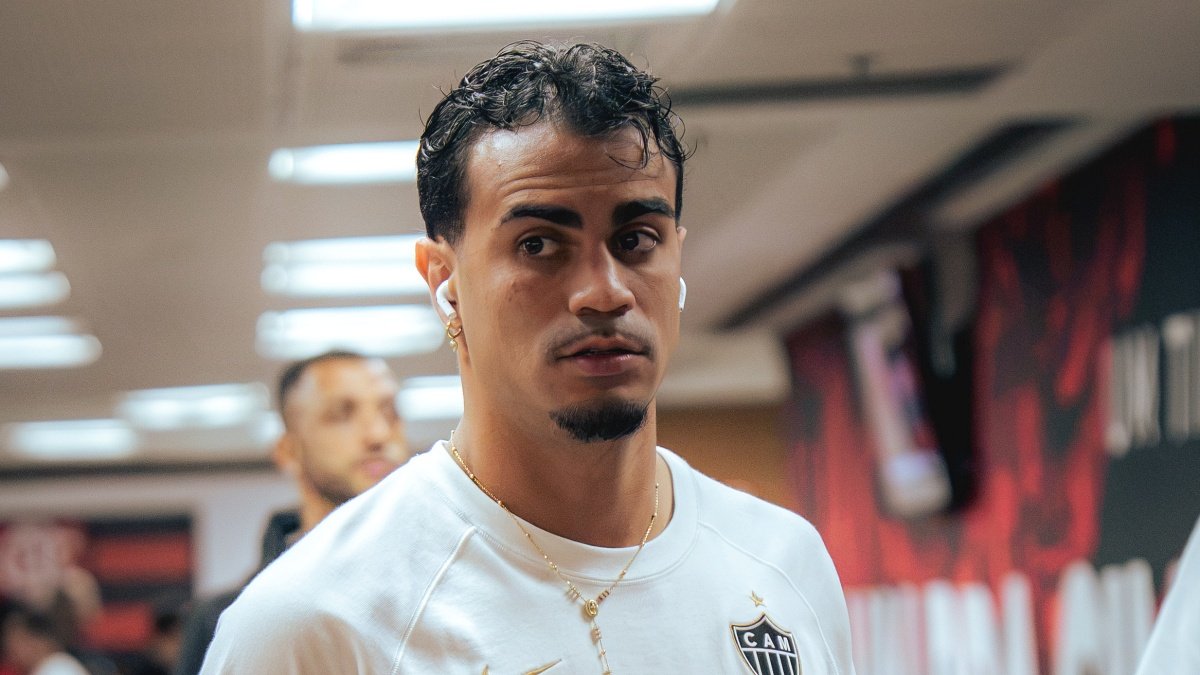 Veja como foi o retorno de Reinier ao Maracanã em jogo do Flamengo x Atlético-MG