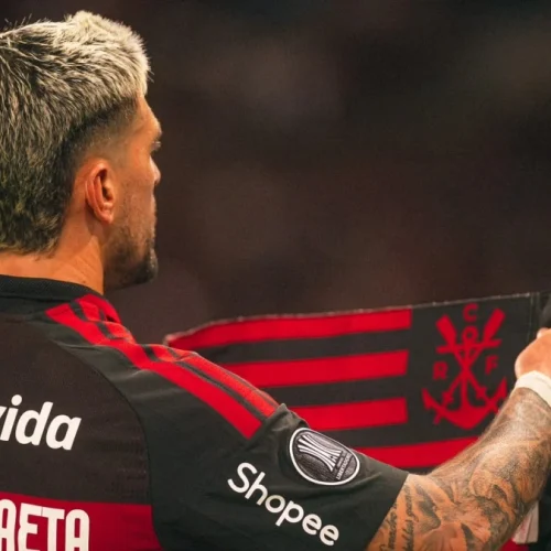 Arrascaeta está fora do jogo do Flamengo x Estudiantes, pela Libertadores? Veja!