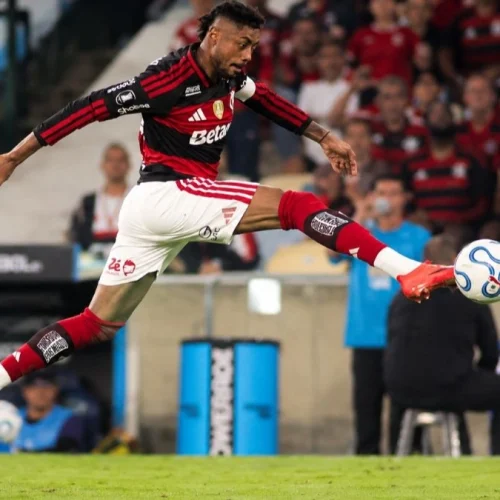 Bruno Henrique 600 jogos! Ídolo do Flamengo celebra marca