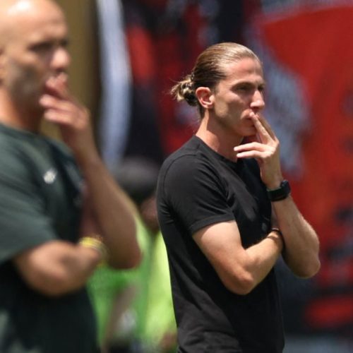 Chelsea encaminha contratação de técnico; Filipe Luís era alvo