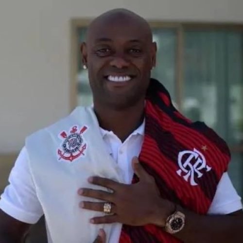 Corinthians se inspira no caso 'Love no Flamengo’ para dispensar Memphis
