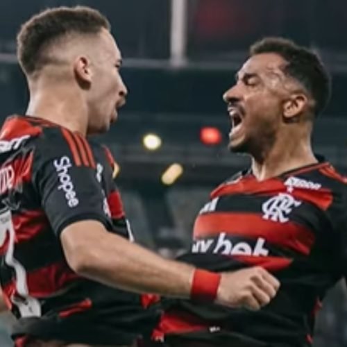 Danilo "dá" gol a Léo Ortiz após quase golaço do zagueiro