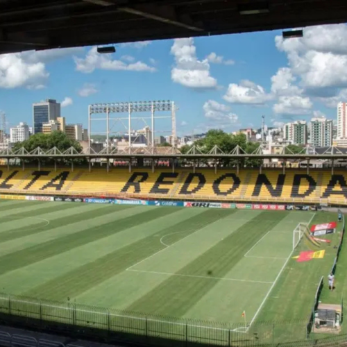 Estádio de 1º jogo do Flamengo no Carioca precisa de laudo