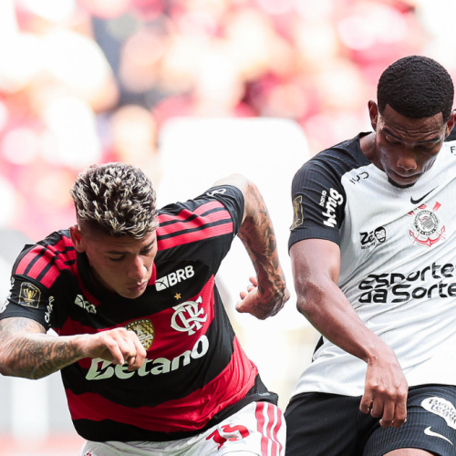 Filipe Luís contesta atitude de árbitro