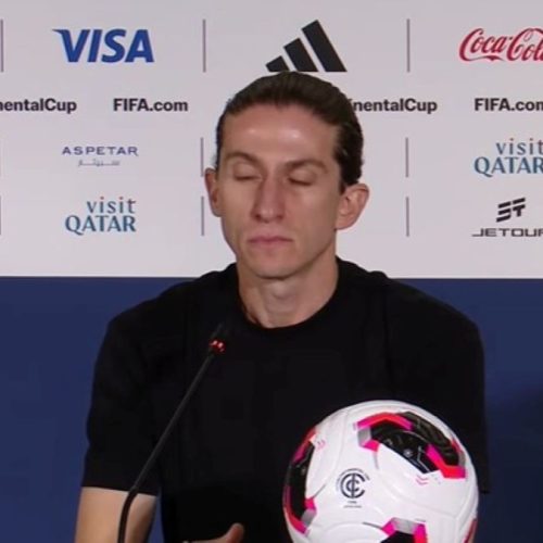 Filipe Luís mostra abatimento, mas exalta Flamengo após Mundial