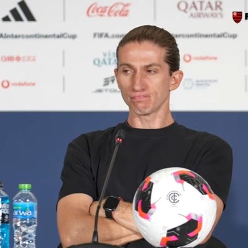Filipe Luís rebate jornalista após questão de cansaço do Flamengo