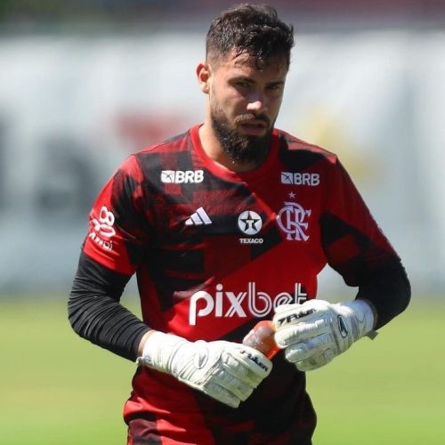 Flamengo divulga 'corte' de jogador antes de jogo contra o Pyramids