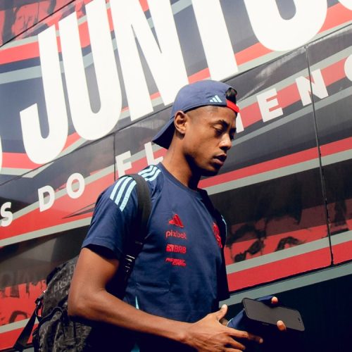 Flamengo embarca para a Argentina hoje