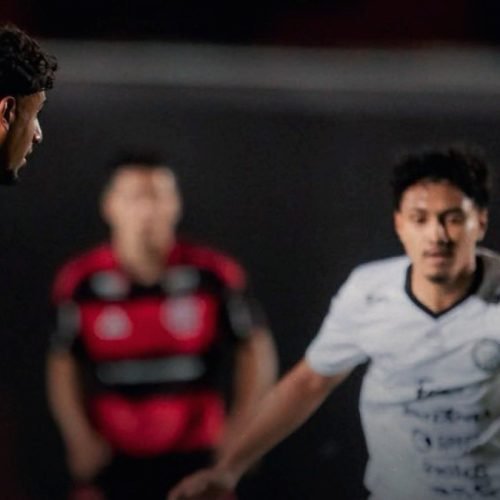 Flamengo empata com Operário e decide vaga para a semifinal da Copa do Brasil em casa