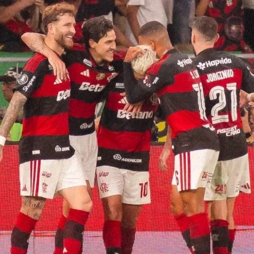 Flamengo emplaca 3 jogadores na seleção da Libertadores