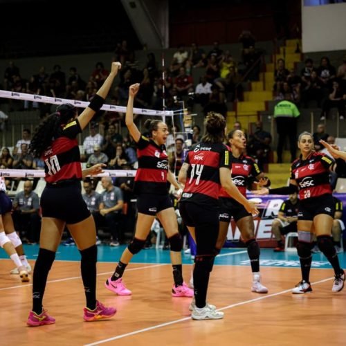 Flamengo estreia com vitória sobre o Barueri na Superliga
