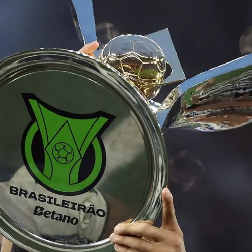 Flamengo x Vitória, Palmeiras x Internacional e mais 4 jogos acontecem neste domingo