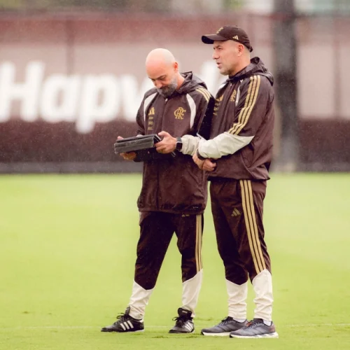 Leonardo Jardim marca treino para Flamengo em dia de jogo