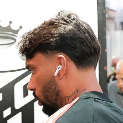 Lucas Paquetá é o substituto de Arrascaeta em jogo do Flamengo x Santos, pelo Brasileirão