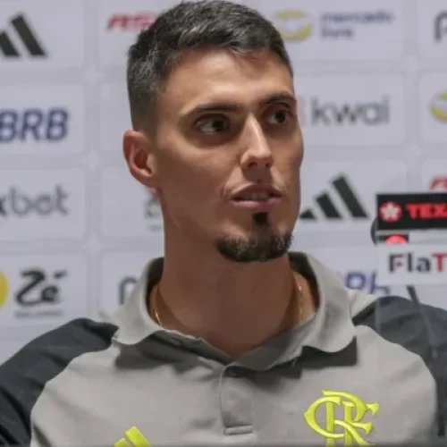 Matheus Bachi, filho de Tite e ex-auxiliar técnico do Flamengo, quebrou o silêncio nas redes sociais