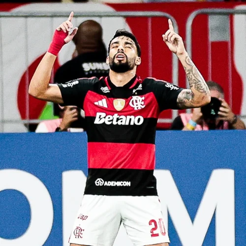 Paquetá é eleito 'Craque da Torcida' depois de goleada do Fla
