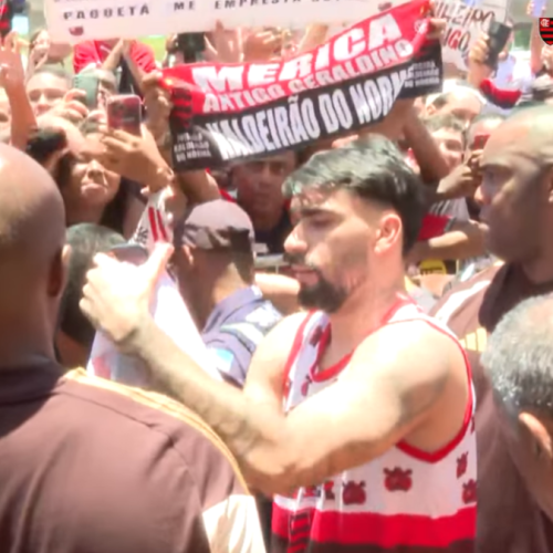 Paquetá manda recado à torcida do Fla após desembarque no Rio