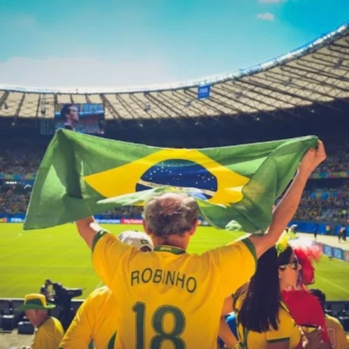 Por que Lucas Paquetá é o terceiro homem ideal para o meio-campo do Brasil
